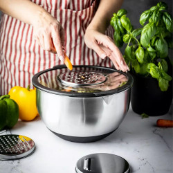 Bol multifunctional pentru salata Kinghoff KH 1861, 24 cm, 5 L, 3 razatori, Anti-alunecare, Inox / Negru