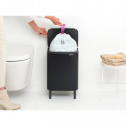 Cos pentru gunoi Brabantia Bo Small Hi 1006649, 12 L, Deschidere lina si silentioasa, Negru mat