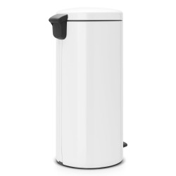 Cos pentru gunoi cu pedala Brabantia NewIcon 649049, 30 L, Inchidere usoara, Baza antiderapanta, Alb