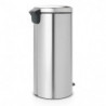 Cos de gunoi cu pedala Brabantia NewIcon 649061, 30 L, Inchidere usoara, Baza antiderapanta, Rezistent la amprente, Inox Mat