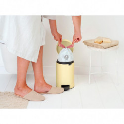 Cos de gunoi cu pedala Brabantia NewIcon 1008836, 3 L, Inchidere lina, Baza antiderapanta, Galben