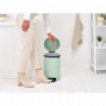 Cos de gunoi cu pedala Brabantia NewIcon 1008843, 12 L, Inchidere lina, Baza antiderapanta, Verde deschis