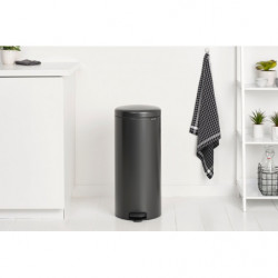 Cos de gunoi cu pedala Brabantia NewIcon 1008850, 30 L, Inchidere lina, Baza antiderapanta, Gri inchis