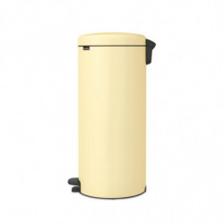 Cos de gunoi cu pedala Brabantia NewIcon 1008852, 30 L, Inchidere usoara, Baza antiderapantă, Galben