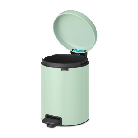 Cos de gunoi cu pedala Brabantia NewIcon 1008839, 5 L, Inchidere lina, Baza antiderapanta, Verde deschis